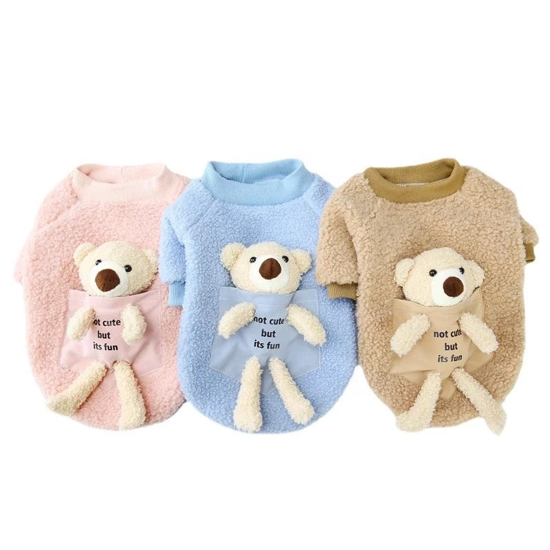 Sudadera con oso de peluche