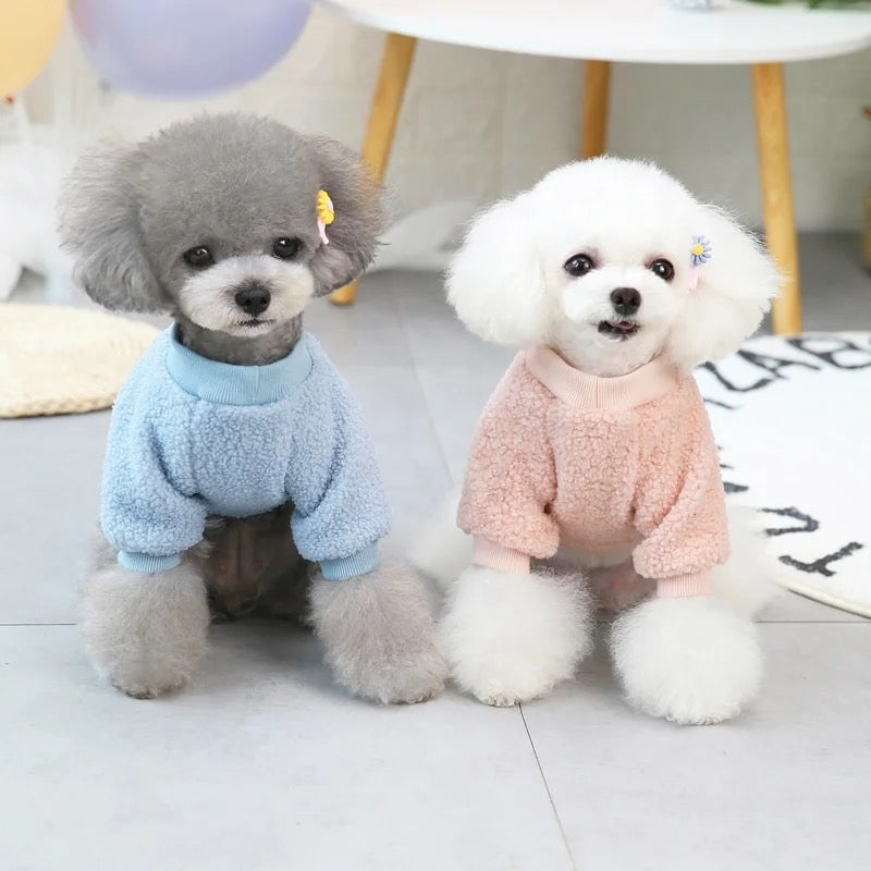 Sudadera con oso de peluche